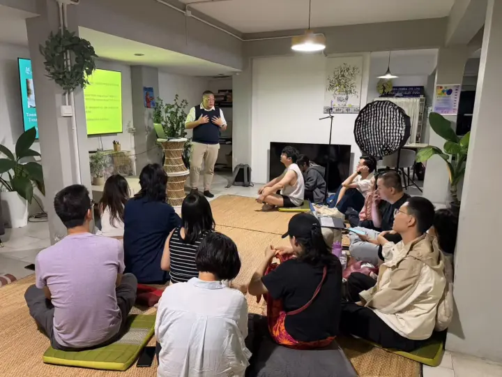 CMI 社区过往照片 112，横向画面