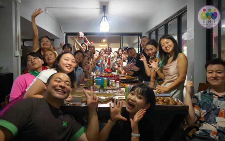 CMI 社区过往照片 122，横向画面
