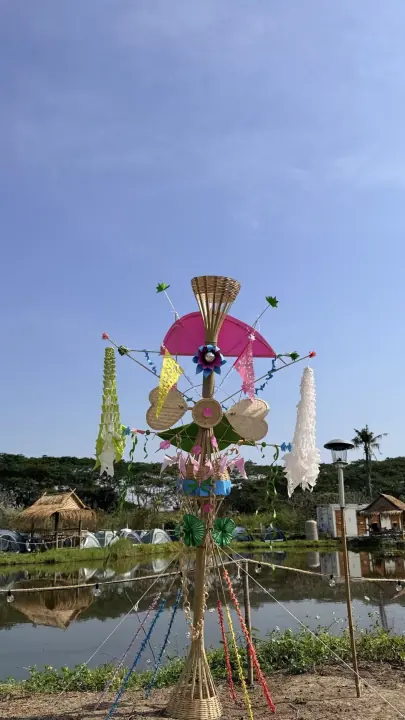 CMI 社区过往照片 123，纵向画面