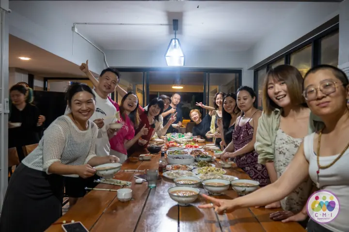 CMI 社区过往照片 126，横向画面