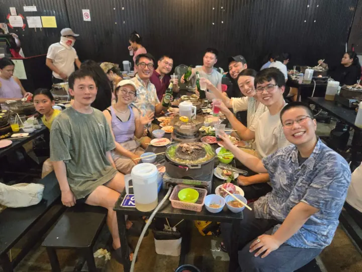 CMI 社区过往照片 132，横向画面