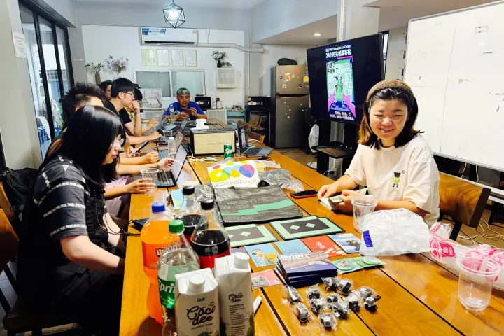CMI 社区过往照片 134，横向画面