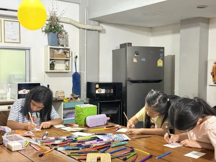 CMI 社区过往照片 183，横向画面