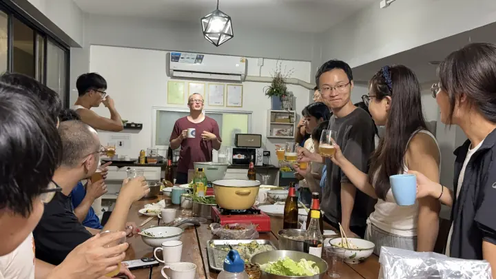 CMI 社区过往照片 218，横向画面