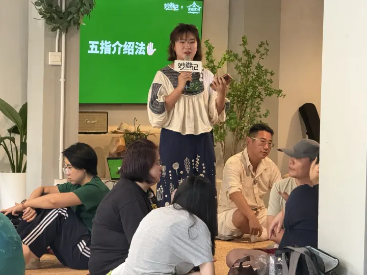 CMI 社区过往照片 239，横向画面
