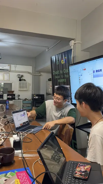 CMI 社区过往照片 249，纵向画面