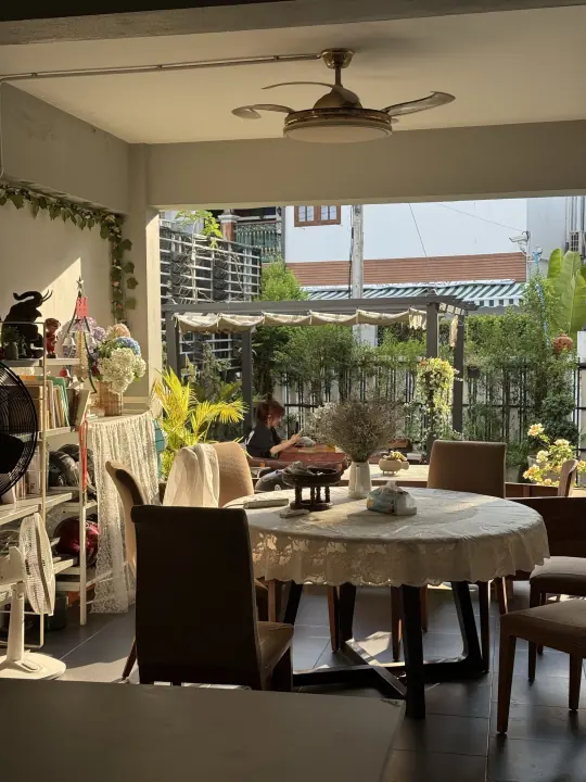 CMI 社区过往照片 311，纵向画面