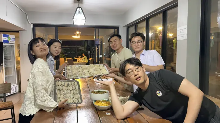 CMI 社区过往照片 326，横向画面