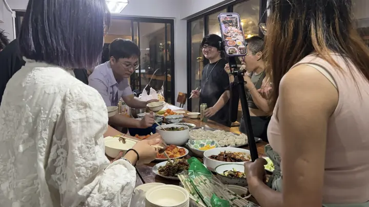 CMI 社区过往照片 329，横向画面