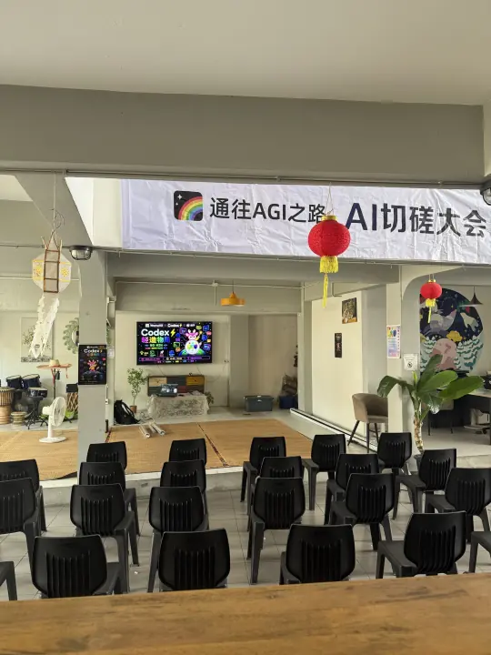 CMI 社区过往照片 350，纵向画面
