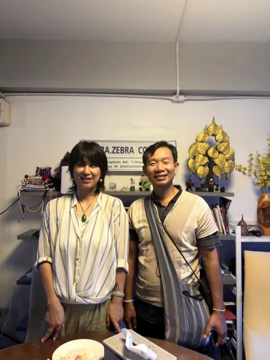 CMI 社区过往照片 438，纵向画面